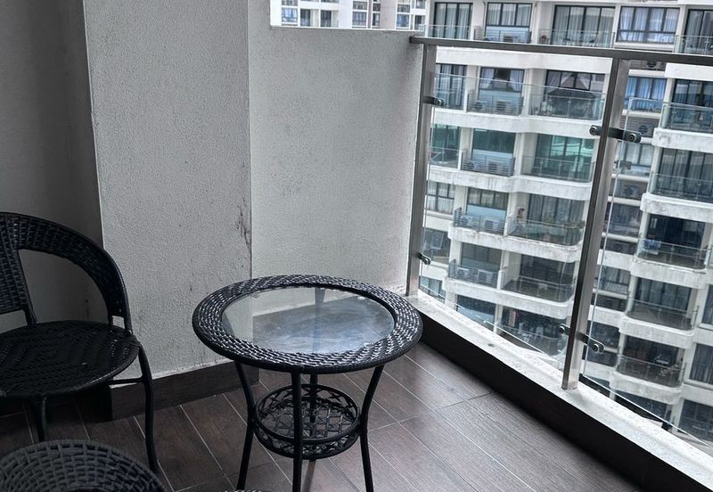 Baypoint @ Country Garden Danga Bay