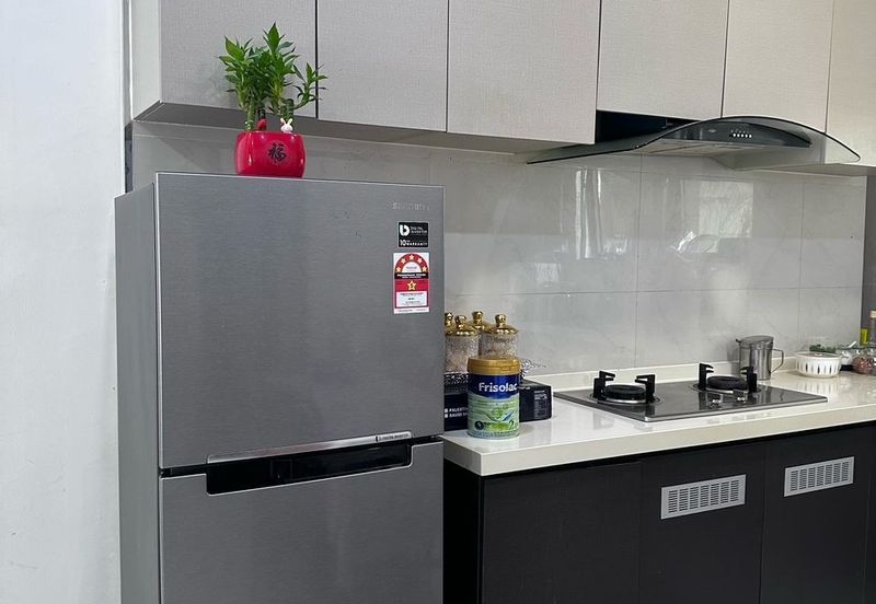 Baypoint @ Country Garden Danga Bay