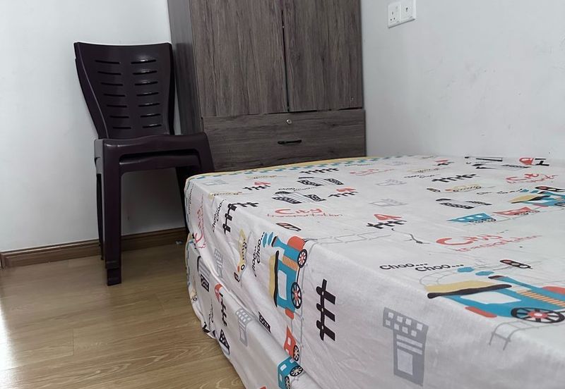 Baypoint @ Country Garden Danga Bay