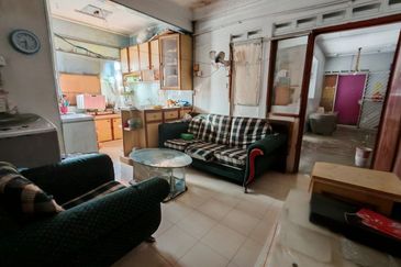 Flat Bandar Selesa Jaya @ Jalan Silat Lincah