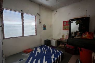 Flat Bandar Selesa Jaya @ Jalan Silat Lincah