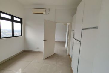 UMCity Medini Lakeside