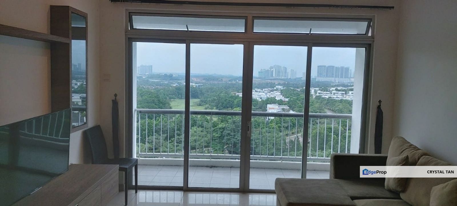 Fairway Suites @ Horizon Hill -Tower North Level 11 with Golf View, Johor, Horizon Hills