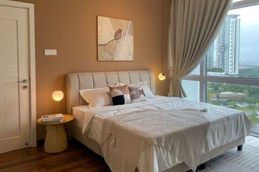 Paradiso Nuova Medini