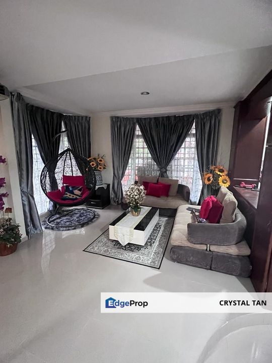 屋主住了旺到不行 大🍊大🍊 低调又有实力的大人物🤫 而且地大大10900 SQFT 还是FREEHOLD永久地契   📍Jalan Bukit Kempas 3 @ Taman Bukit Kempas , Johor, Johor Bahru