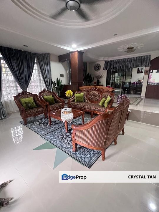 屋主住了旺到不行 大🍊大🍊 低调又有实力的大人物🤫 而且地大大10900 SQFT 还是FREEHOLD永久地契   📍Jalan Bukit Kempas 3 @ Taman Bukit Kempas , Johor, Johor Bahru