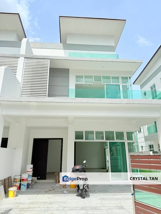 Mutiara Bestari 2 Triple Storey Cluster, Johor, Johor Bahru