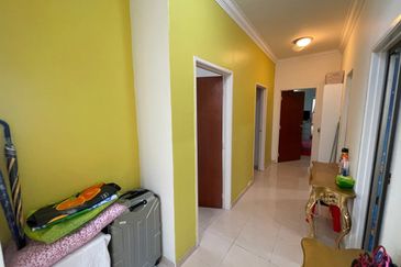 Sri Samudera Seaview Residence Suites