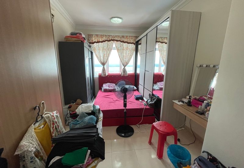 Sri Samudera Seaview Residence Suites