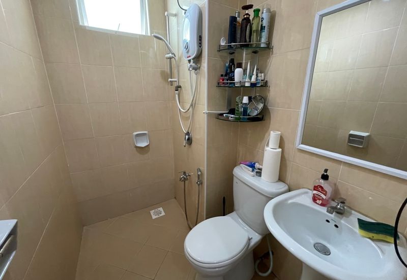 Sri Samudera Seaview Residence Suites