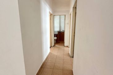 Ria 1 Apartment, Taman Megah Ria