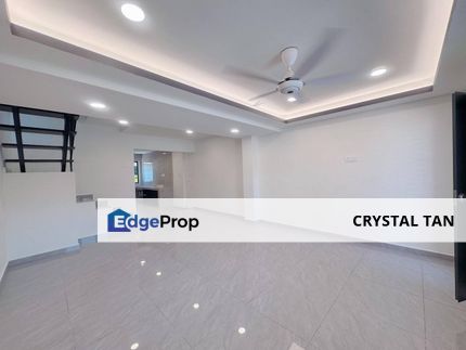 黄金地点 稀有全装修廉价屋 😍 靠近 Bus Stop 店面🤩 自住出租包满意🥳 靠近CIQ JB and Mount Austin Tmn Molek Plentong Sentosa, Johor, Masai