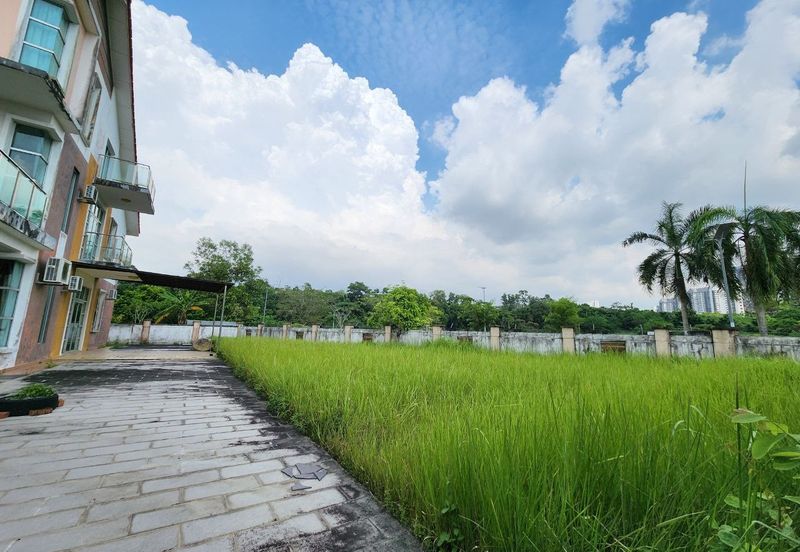 Bandar Baru Seri Alam