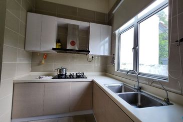 Bandar Baru Seri Alam