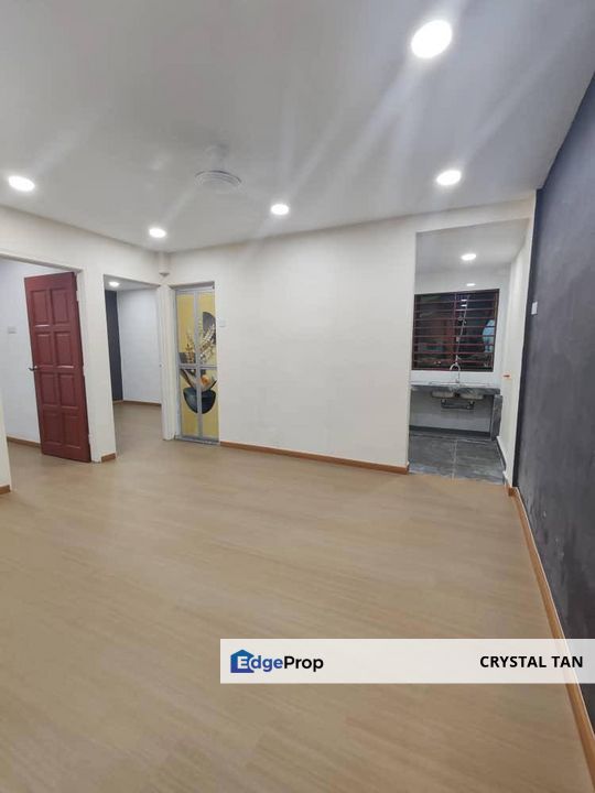 Flat Selesa Jaya  Blok 17 Ground Floor , Johor, Skudai