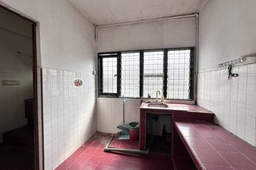 Flat Bandar Selesa Jaya