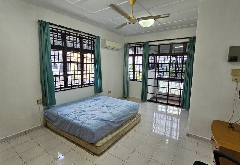 Taman Desa Cemerlang