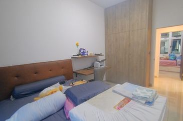 Covil By The Sea @ Meridin Bayvue