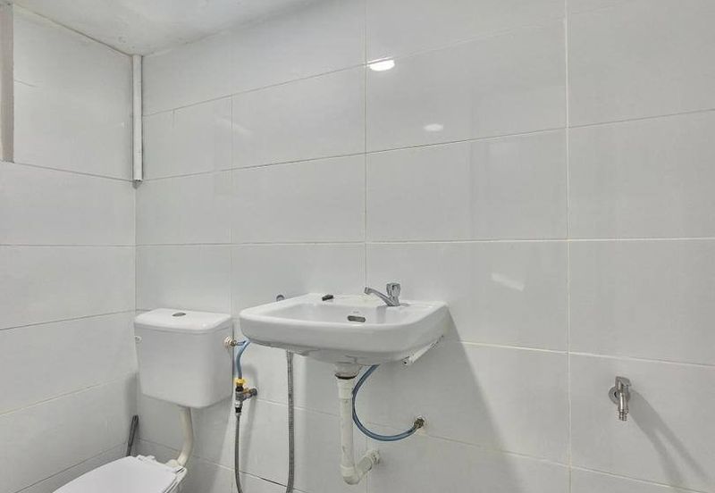 Taman Pulai Utama Flat