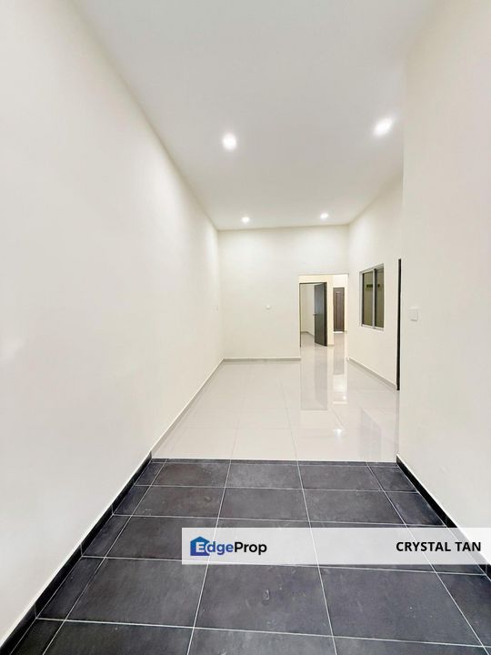 Taman Perling Jalan Camar 稀有大款单层排屋 四通发达地点 全装修AAA单位 大款22x76ft🔥环境一流 Nearby Sutera Utama Tampoi Bukit Indah Bandar Baru Uda Selesa Jaya Nusa Jaya Mas JB, Johor, Johor Bahru