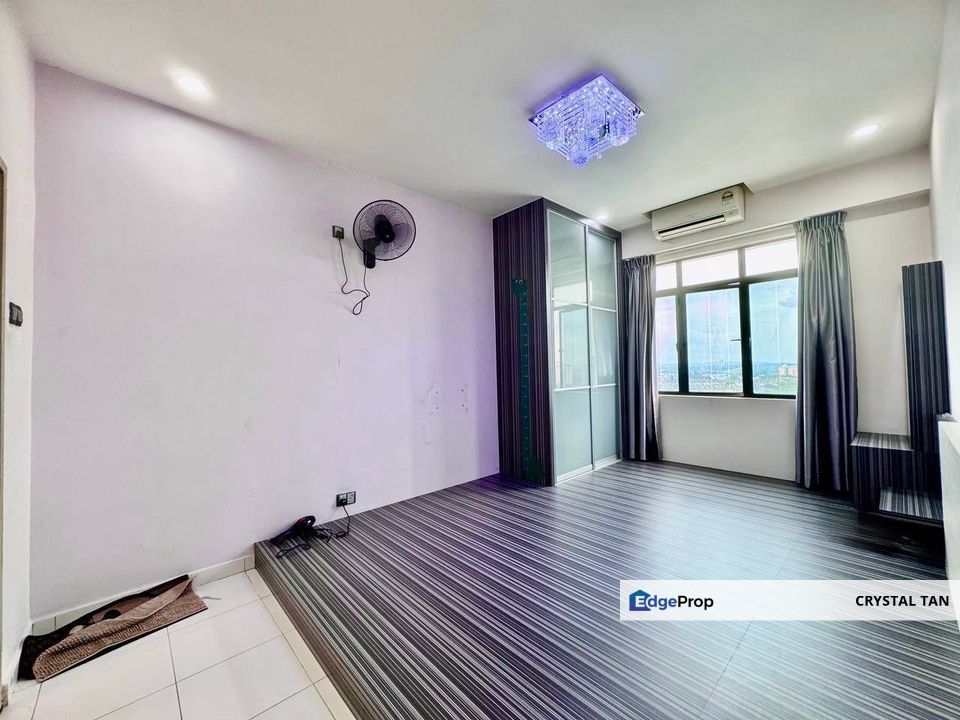 Jentayu Residence @ Tampoi 2 carpark Fully Renovated nice house, Johor, Tampoi