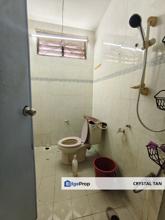 Jalan Hang Tuah 37, Taman Skudai Baru, Skudai.  1.5 tingkat, Johor, Skudai