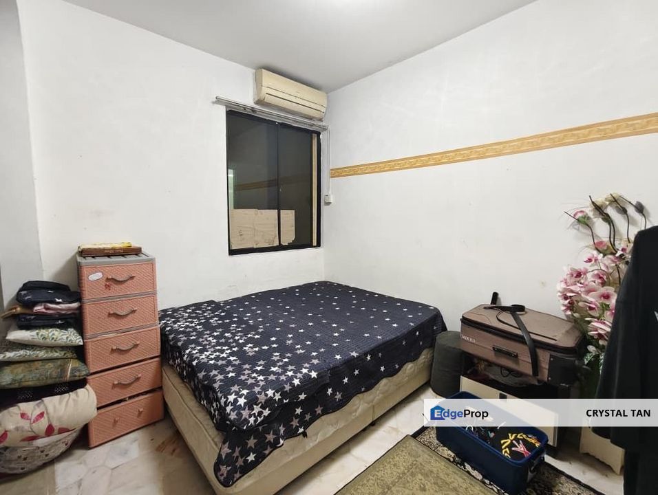 Jalan Hang Tuah 37, Taman Skudai Baru, Skudai.  1.5 tingkat, Johor, Skudai