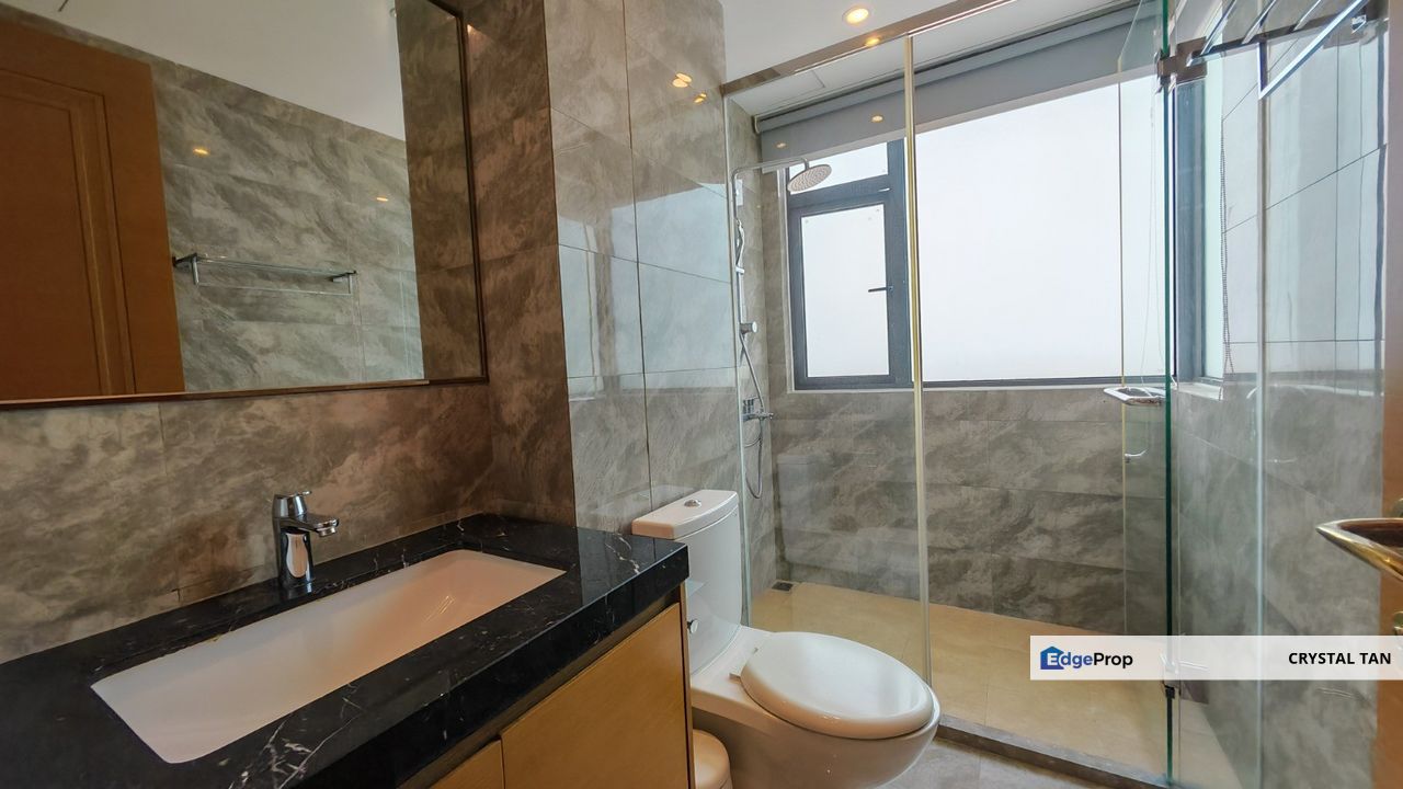 Below Bank Value Foreigner can buy Partial Seaview R&F Princess Cove (Phase 1) High Floor 3 Bathroom 2 Bedroom , Johor, Johor Bahru