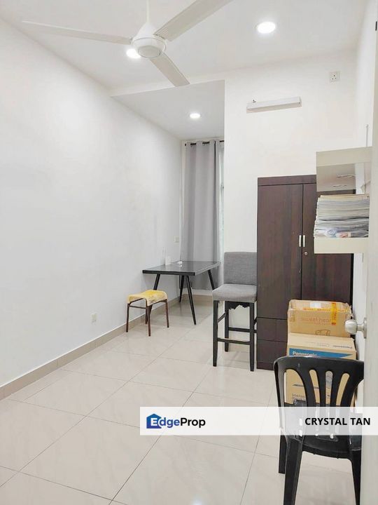 Mount Austin区，市场少有的落地窗、简约时尚好看 🌼而且还是Unblock View单位，不挡风🥰  JP Perdana @ Cube 166 Double storey terrace house , Johor, Johor Bahru