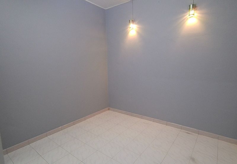 Flat Bandar Selesa Jaya @ Jalan Silat Lincah