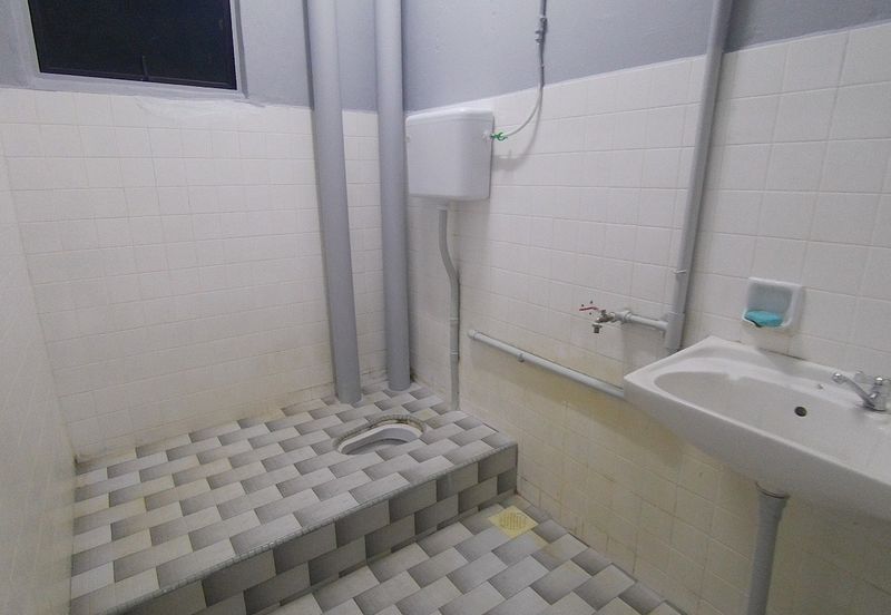 Flat Bandar Selesa Jaya @ Jalan Silat Lincah