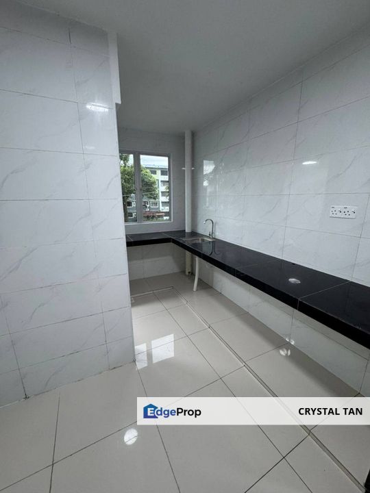 Flat Cempaka 25 @ Taman Cempaka Kempas, Tampoi, Johor, Johor Bahru