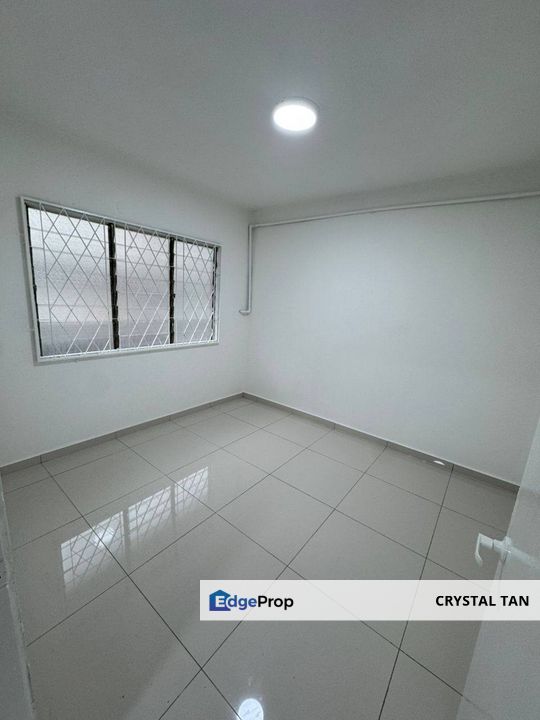 Flat Cempaka 25 @ Taman Cempaka Kempas, Tampoi, Johor, Johor Bahru