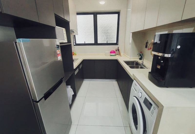 Royal Strand @ Country Garden Danga Bay