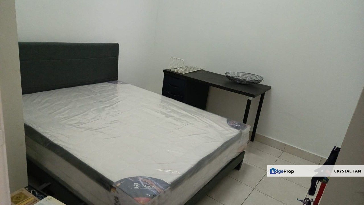 Jalan Mutiara Emas @ Austin Residence  Single Storey intermediate 单层排楼中间单位, Johor, Johor Bahru