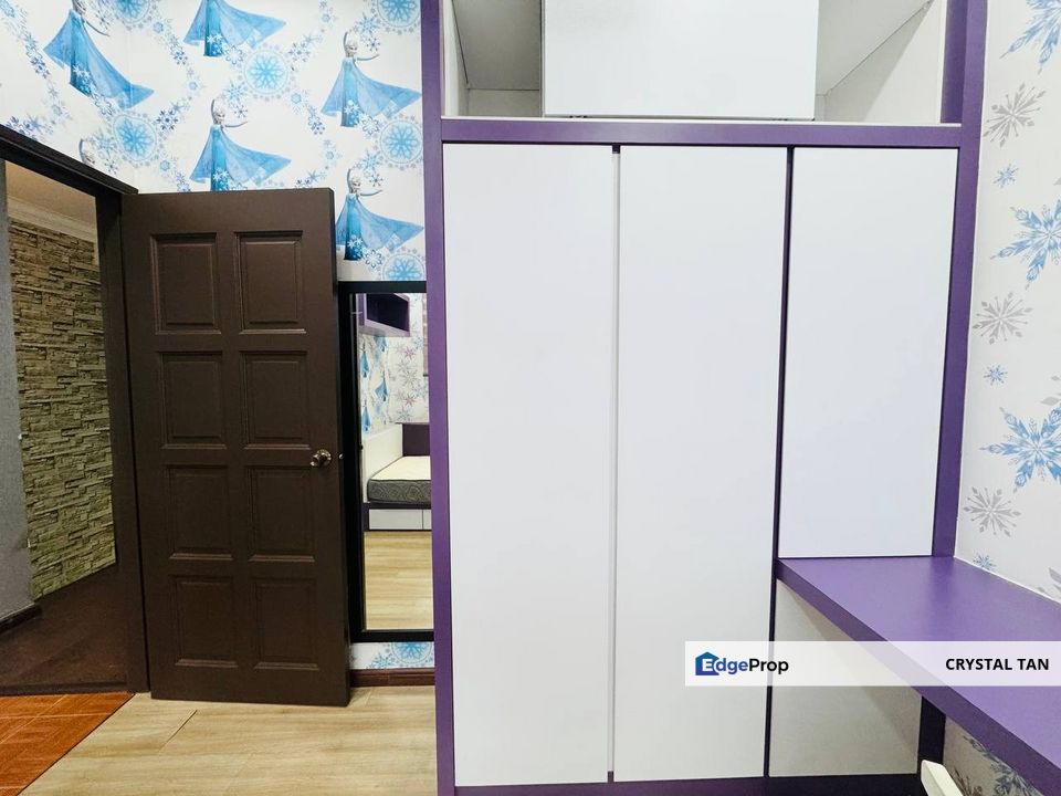 Below Bank Value ✨ Bukit Indah 单位精装修，美美状态超好！全套家具家电齐全，真正的 拎包入住 🧳✨ 坐北朝南，采光好、通风佳，是许多人最爱的风水朝向！📍 Jalan Indah 19/x ,Taman Bukit Indah , Johor Bahru , Johor, Johor Bahru