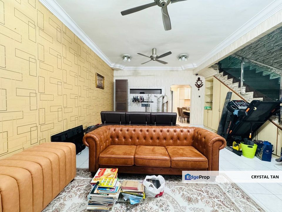 Below Bank Value ✨ Bukit Indah 单位精装修，美美状态超好！全套家具家电齐全，真正的 拎包入住 🧳✨ 坐北朝南，采光好、通风佳，是许多人最爱的风水朝向！📍 Jalan Indah 19/x ,Taman Bukit Indah , Johor Bahru , Johor, Johor Bahru