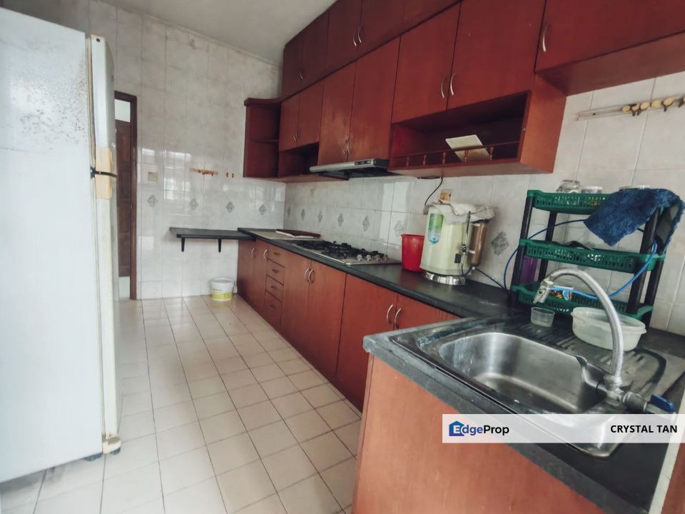 大款Dwi Mahkota,Tmn Bukit Aliff Condominium 4房3廁去CIQ才15分钟, 1260 sqft, 4 Bedroom 3 Bathroom , Johor, Johor Bahru