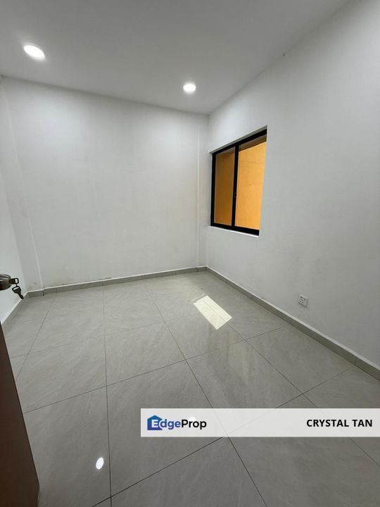 APARTMENT LILY AND JASMINE TAMAN TAMPOI INDAH BLOCK H GROUND FLOOR, Johor, Tampoi
