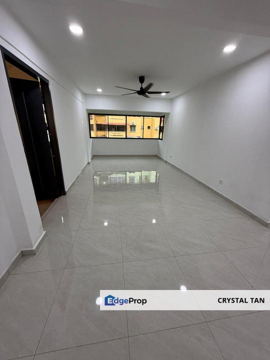 APARTMENT LILY AND JASMINE TAMAN TAMPOI INDAH BLOCK H GROUND FLOOR, Johor, Tampoi