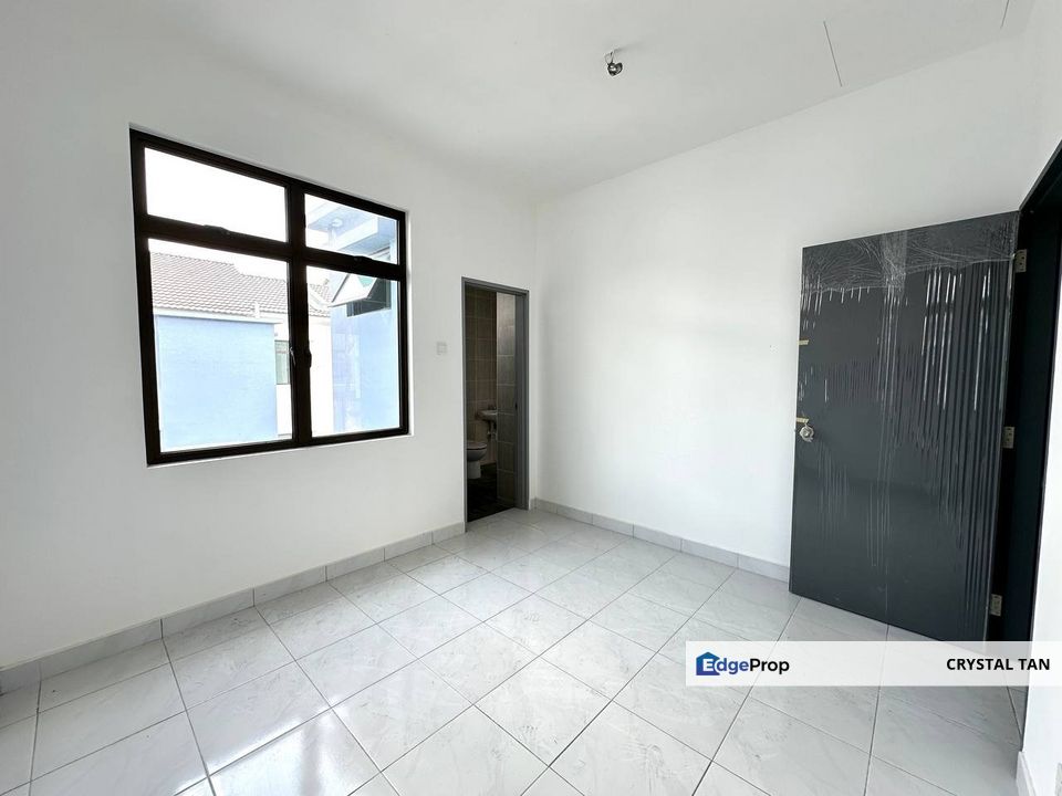 Austin Duta 4 @ Taman Austin Duta Double Storey Terrace House, Johor, Johor Bahru