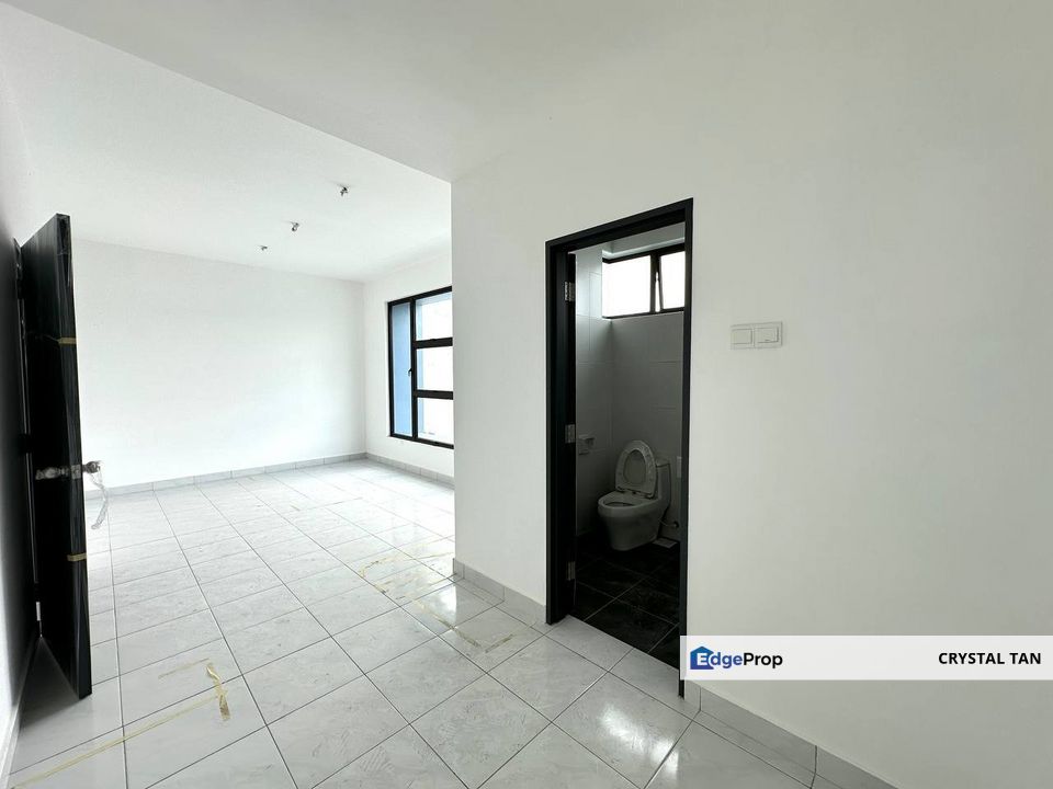 Austin Duta 4 @ Taman Austin Duta Double Storey Terrace House, Johor, Johor Bahru