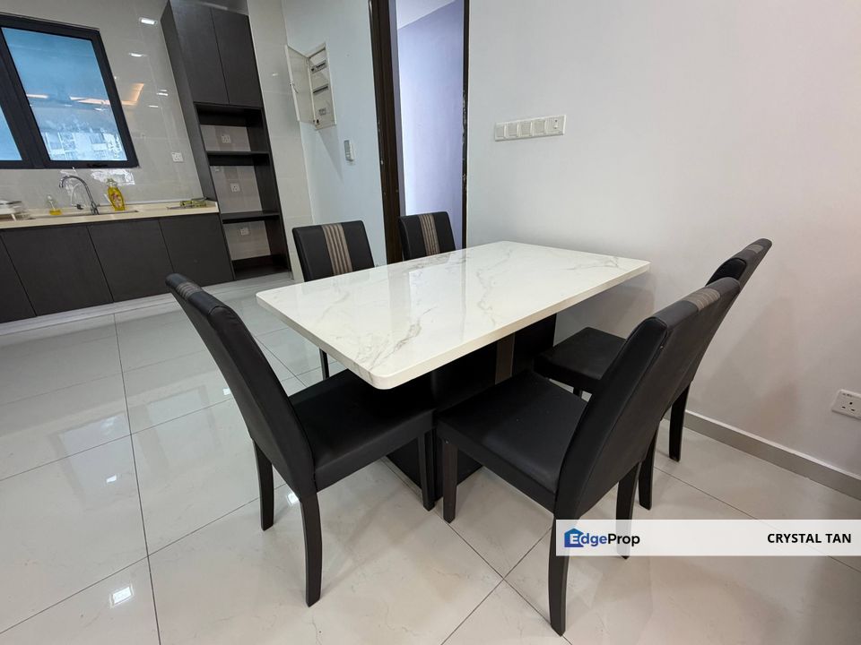 低于市价 Below Market Value Country Garden Danga Bay – Amberside, Block 9B   3 Bedrooms | 3 Bathrooms 2 Carparks , Johor, Johor Bahru