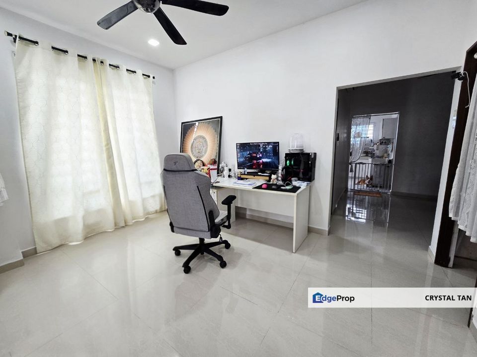 Endlot With 10ft Extra Land* 📍Double Storey Terrace House End lot @ Taman Bukit Indah , Johor, Johor Bahru