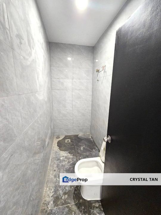 Jalan Silat Lincah @ Bandar Selesa Jaya 爆款来袭 这种装修 + 这种价位 + 单层 在 Selesa Jaya 已经很难找了 😮‍💨 真的是买了直接搬进去住，不用再花钱装修, Johor, Skudai