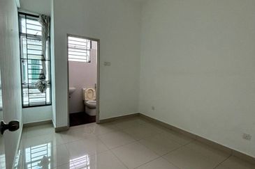 Austin Residence @Taman Mount Austin