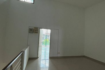 Austin Residence @Taman Mount Austin