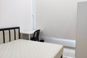 D Rich Executive Suites