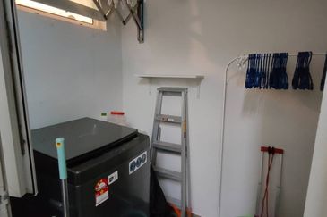 Seasons Luxury Apartments @ Amara Larkin