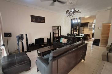 Taman Austin Perdana